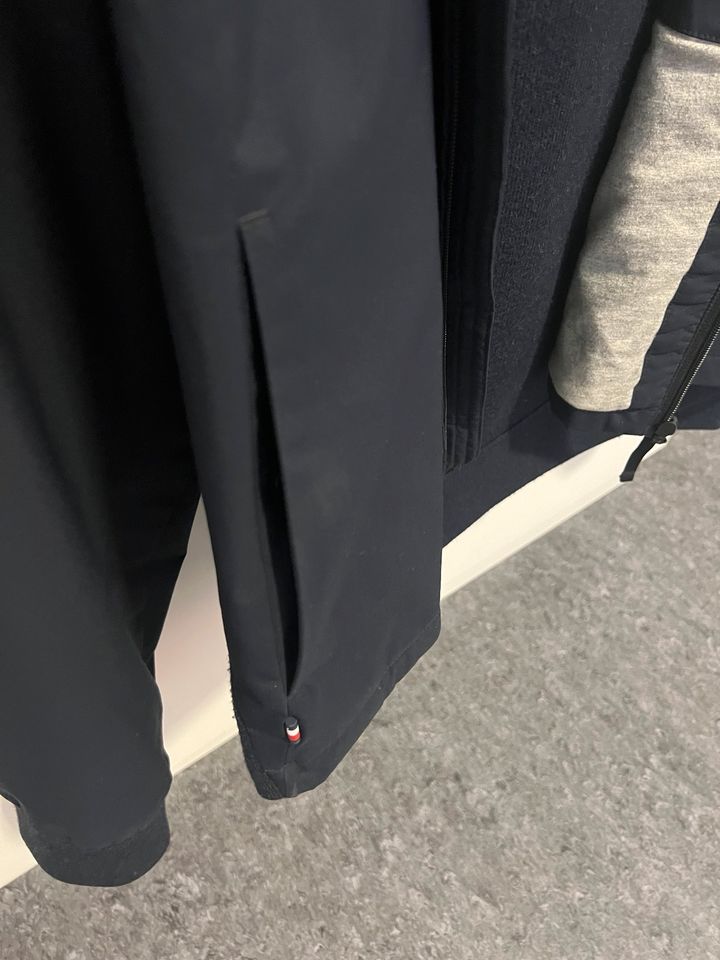 Tommy Hilfiger Jacke, L, Blau *WIE NEU* in Frankfurt am Main