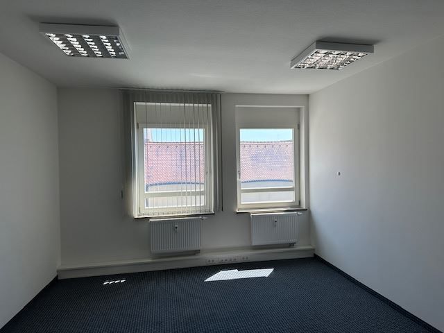 ** Gewerbe bzw. Büroflächen mit ca. 150 m² in Toplage in Bambergs Zentrum ** in Bamberg