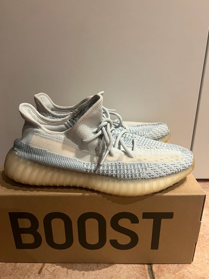 Adidas Yeezy Boost 350 Cloud White in Versmold