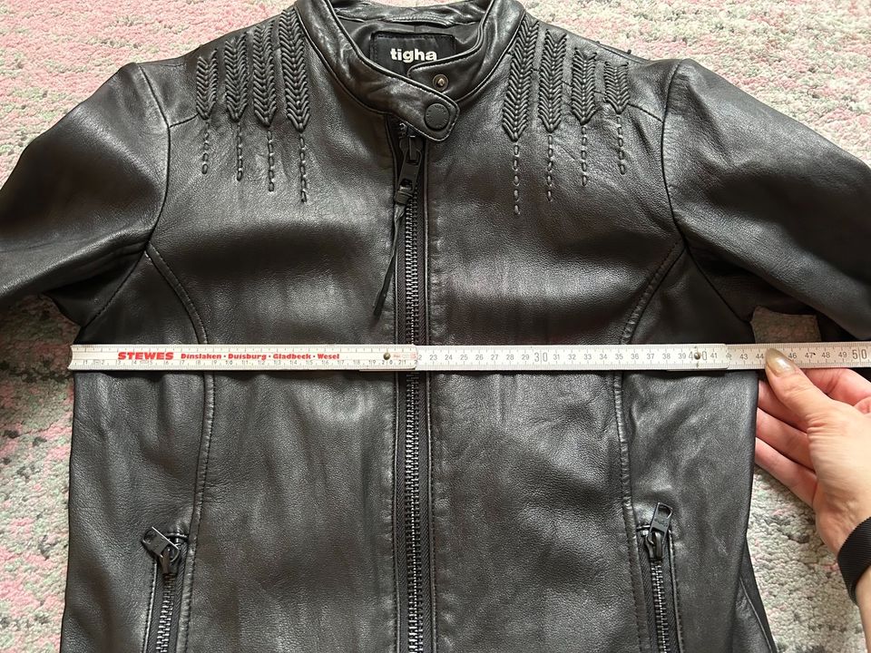 Tigha Lederjacke Damen Modell Darla Gr. M/L in Bottrop