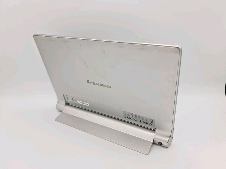 Lenovo IdeaPad Yoga Tablet (10 Zoll HD) Tablet in Darmstadt