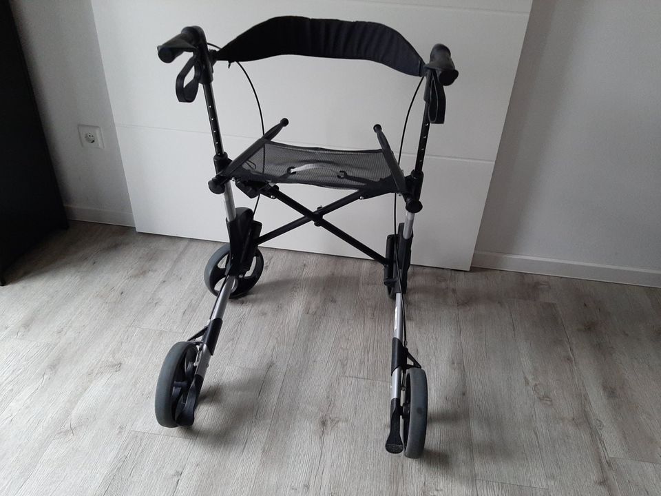 SALE! Leichtgewichtsrollator TOPRO Troja Classic mit Rückenstütze in Oldenburg