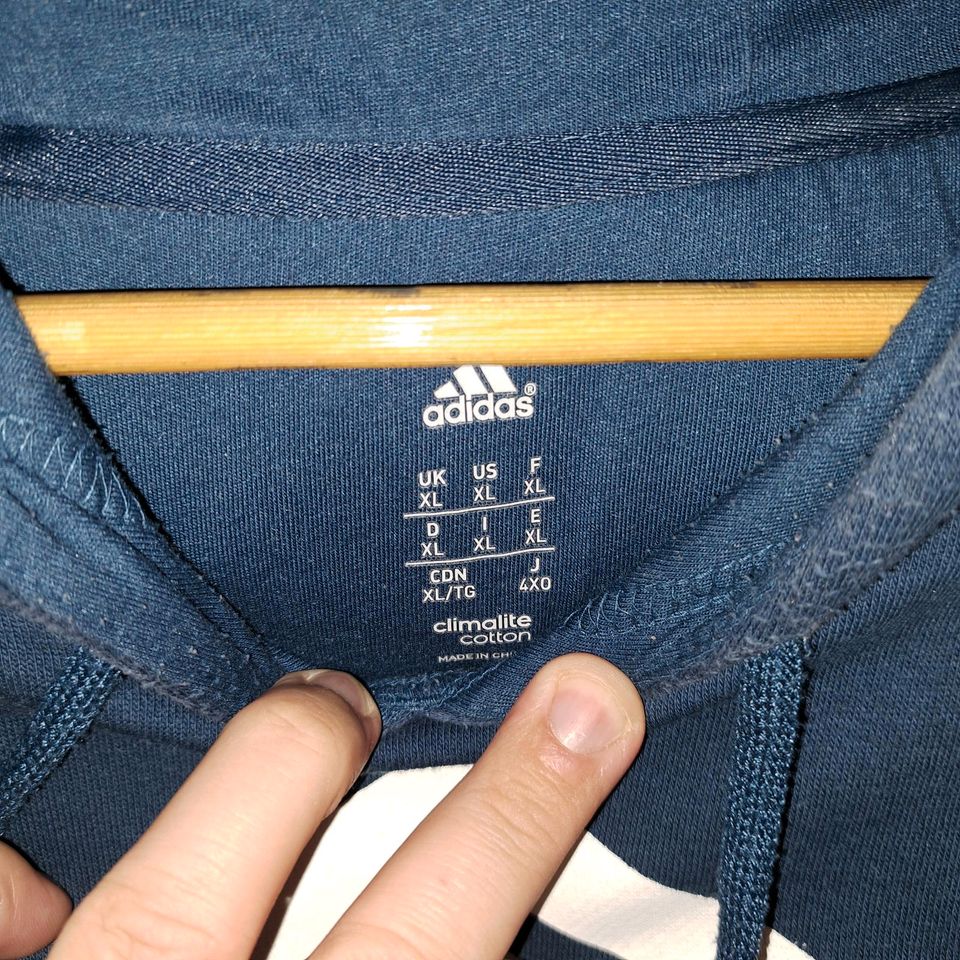 ADIDAS Pullover XL in Außernzell