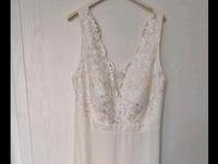 Kleid weiß leicht in beige  elegant  42-44 Nordrhein-Westfalen - Lüdinghausen Vorschau