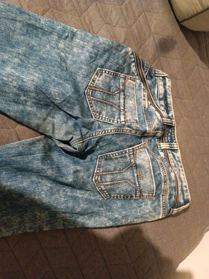 Damen Jeans zum verkaufen in München