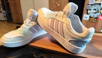 Adidas Schuhe - Infos in Beschreibung/Bilder Essen - Essen-Kray Vorschau