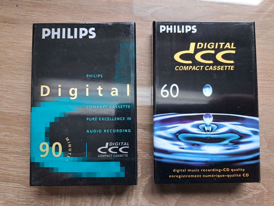 Leerkassetten Philips DCC 90 und 60 Minuten in Heiligenroth