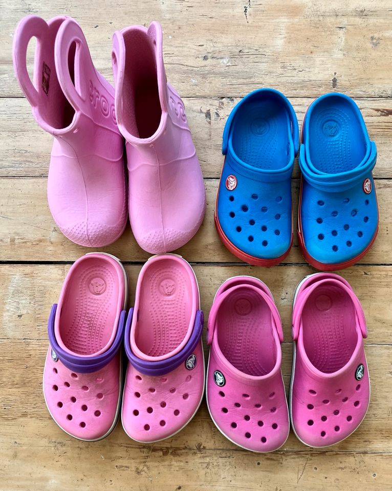 CROCS Gummistiefel und Schuhe Größe 25, 26, 28, 29 in Bonn