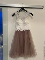 LAONA Abendkleid Gr 34 Farbe grau lila Nordrhein-Westfalen - Paderborn Vorschau