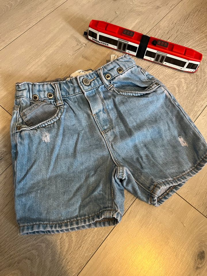 Zara Jeans Kurze Hose Shorts in Marktoberdorf