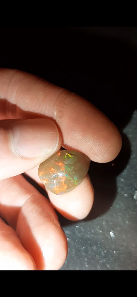 Natürlicher Schokoopal Welo 9.4ct kein Boulder Opal in Stralsund