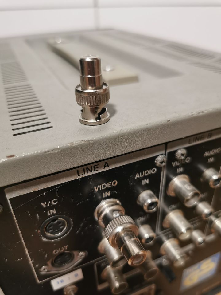 Sony Trinitron PVM-9041QM Röhrenmonitor in Mietingen