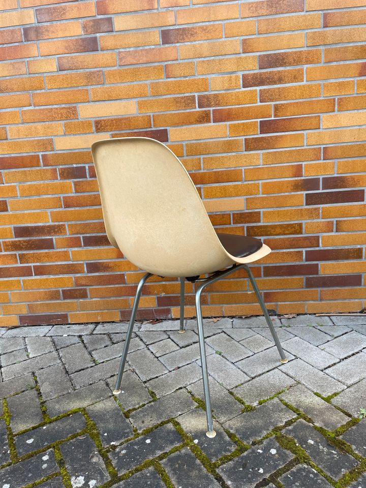 4 mal Vintage Stuhl vitra design ORIGINAL: herman miller in Leipzig