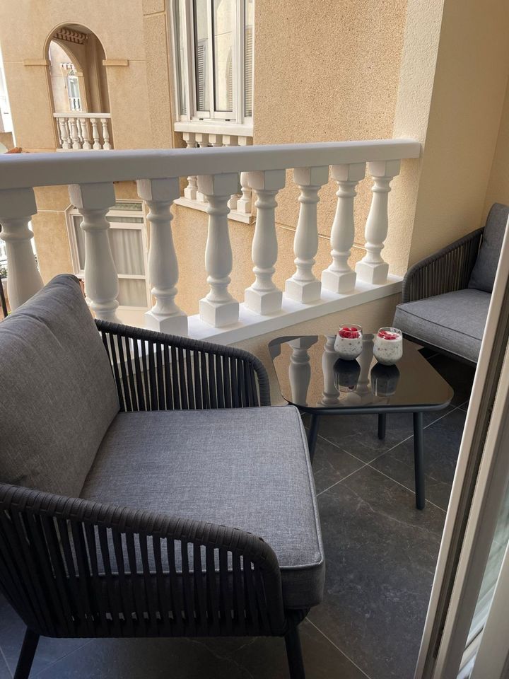 Erstklassig renoviertes Appartement nur 150m vom Sandstrand ⛱️ Torrevieja - Alicante - Spanien in Leopoldshöhe