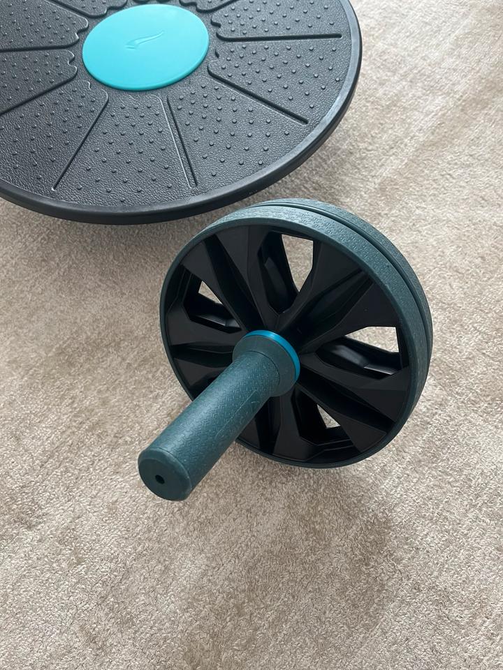 Balancier Board Fitness Bauchmuskel wie neu Sportgeräte in Rosenheim