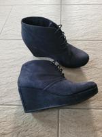 Schuhe, Stiefeletten aus Leder, Keilabsatz, S.Oliver, Größe 38 Bayern - Euerbach Vorschau