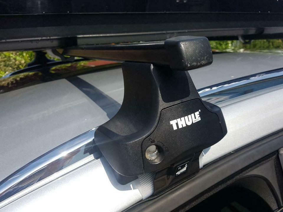 Thule Grundträger / Dachträger / Träger Kit System mieten leihen in Treuchtlingen