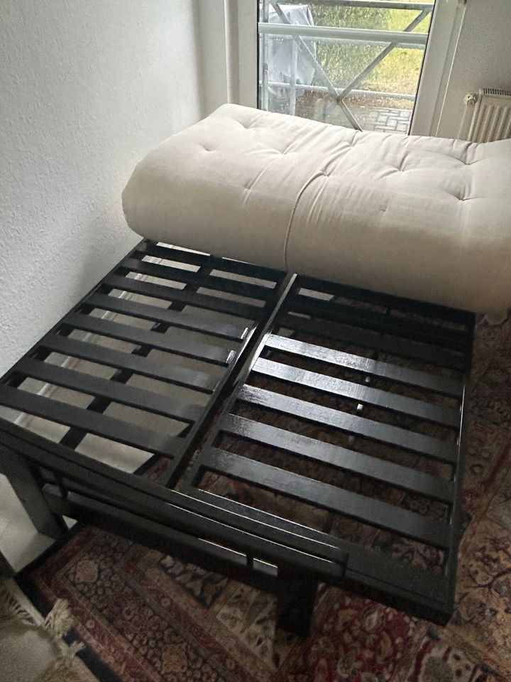 Futonbett Klappbett Massivholz m. INNOVATION Matratze 140x200 in Groß Ammensleben