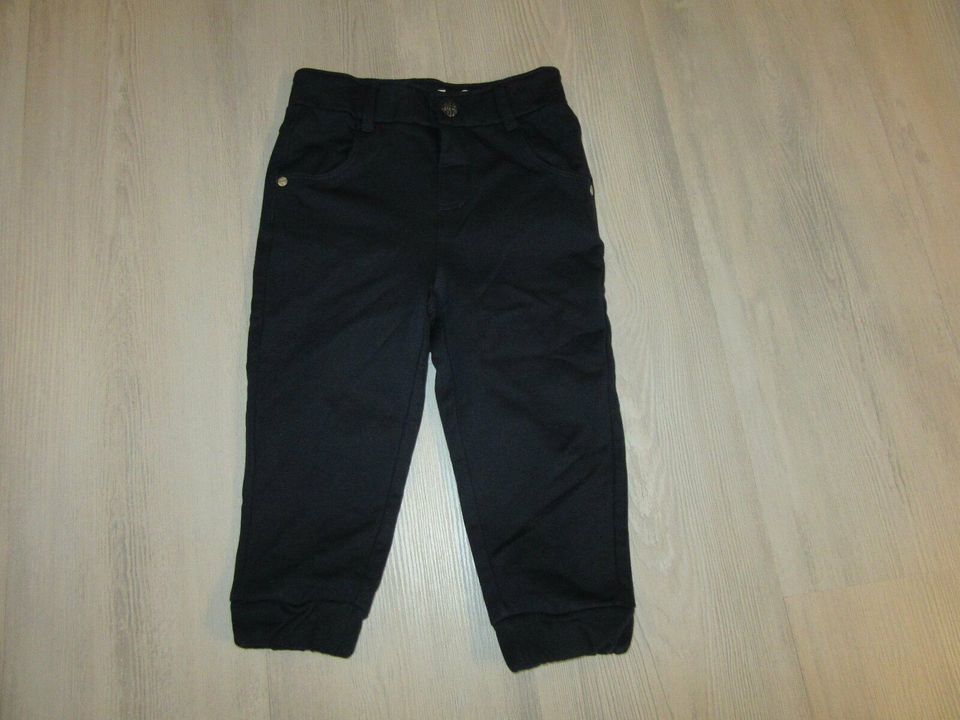 Junge Hose Latzhose Jeans Jogger Gr. 86 Me Too in Drochtersen