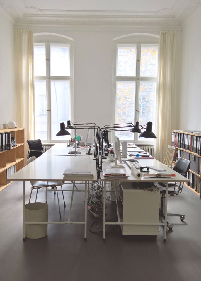 Büroraum mit 2 Arbeitsplätzen in Berlin
