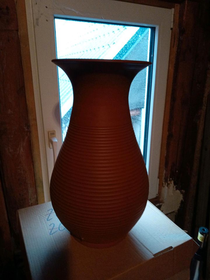 Bodenvase, Blumenvase in Gemünden (Hunsrück)