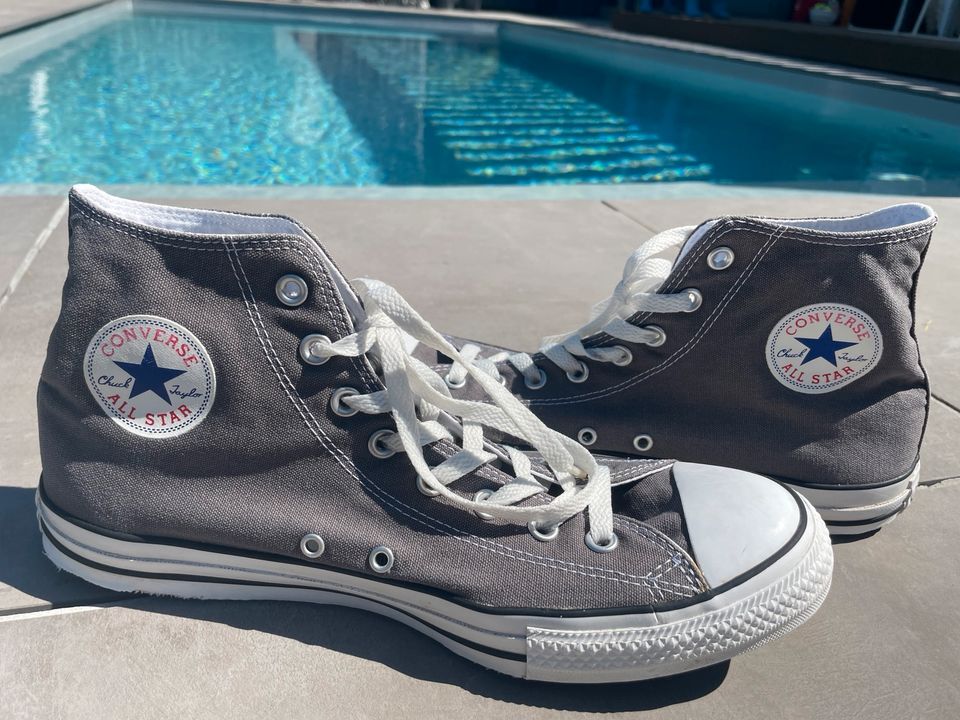 Converse All Stars High Gr . 45 / 11 neuwertiger Zustand grau in Willich