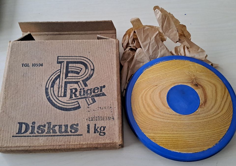 DDR-Originaler Rüger Diskus 1kg von 1971 unbenutzt. in Leipzig