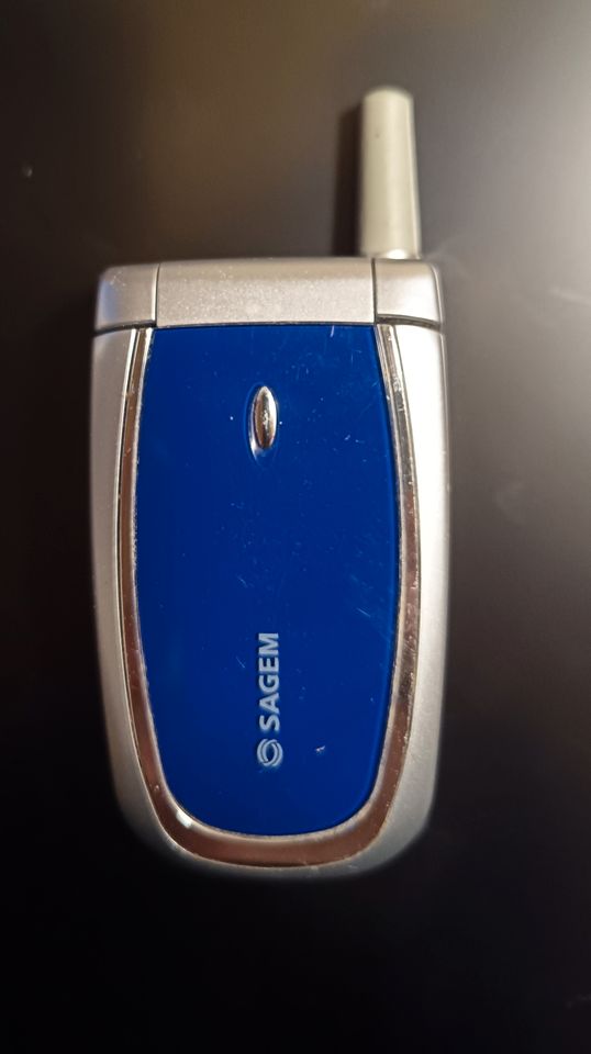 Sagem myC2-3 silver blue Retro Handy Flip-Phone . in Oberdürenbach