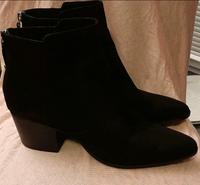 Schicke Stiefelette schwarz Gr.40 (41) Bershka NEU Berlin - Friedenau Vorschau