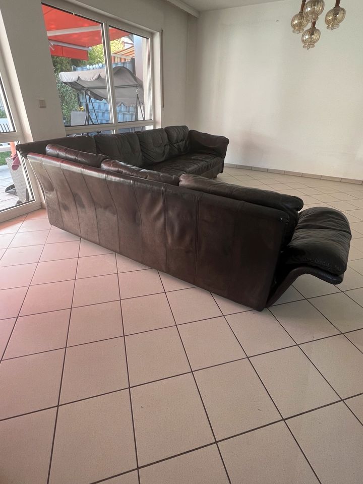 Echt Leder Couch, schwarz, teilbar - sofort Abholung möglich VB! in Nürnberg (Mittelfr)