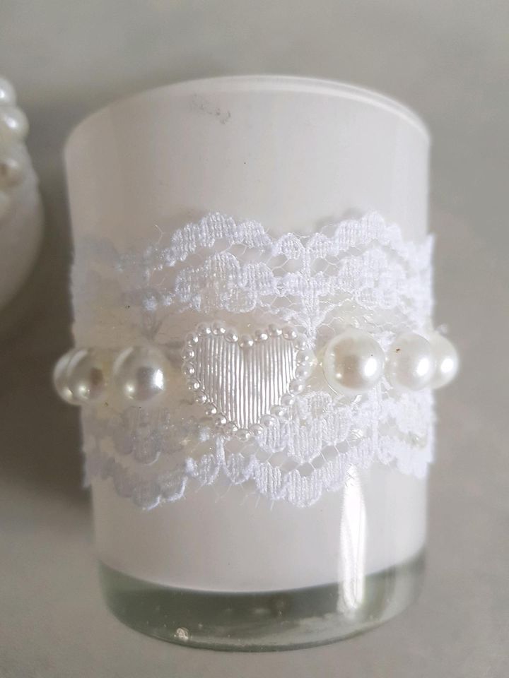 Teelichthalter weiß aus Glas für Hochzeit, Konfirmation,Kommunion in Unna