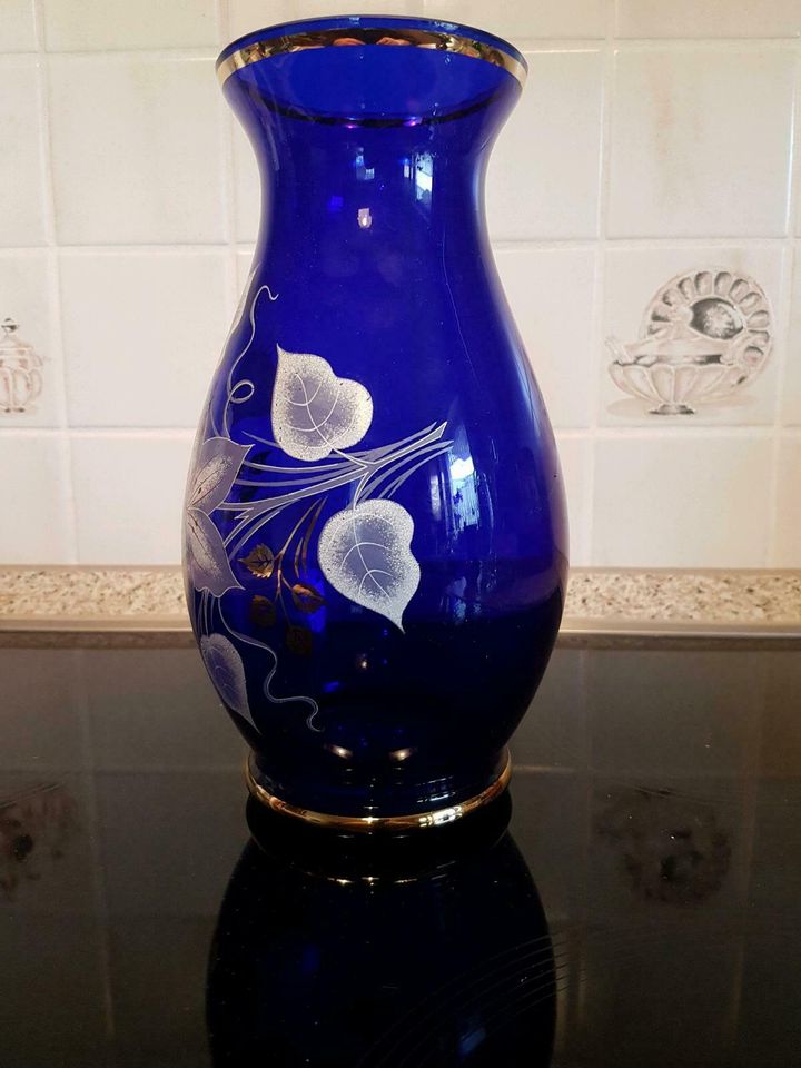 Blumenvase in blau 23cm hoh in Rosdorf