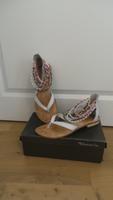 tolle FlipFlop Sandale in weiß von Tamaris in Größe 39 ***TOP*** Nordrhein-Westfalen - Mechernich Vorschau