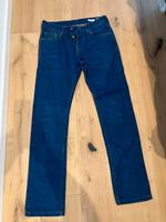 Jeans blau, Review Bayern - Rosenheim Vorschau