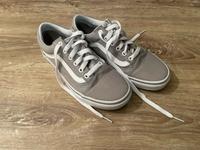 Vans Sneaker weiß/grau Gr. 36,5 *wie neu* Sachsen - Mülsen Vorschau
