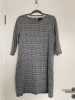 Kleid kurz mit langen Ärmeln grau weiß schwarz Muster Only Rheinland-Pfalz - Gommersheim Vorschau