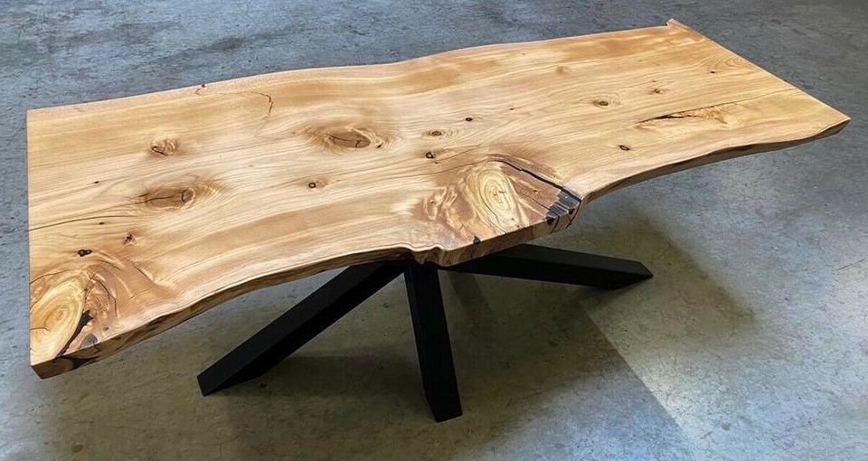 Baumkante Tisch Esstisch Massivholztisch Table Wood Baumtisch Eic in Kassel