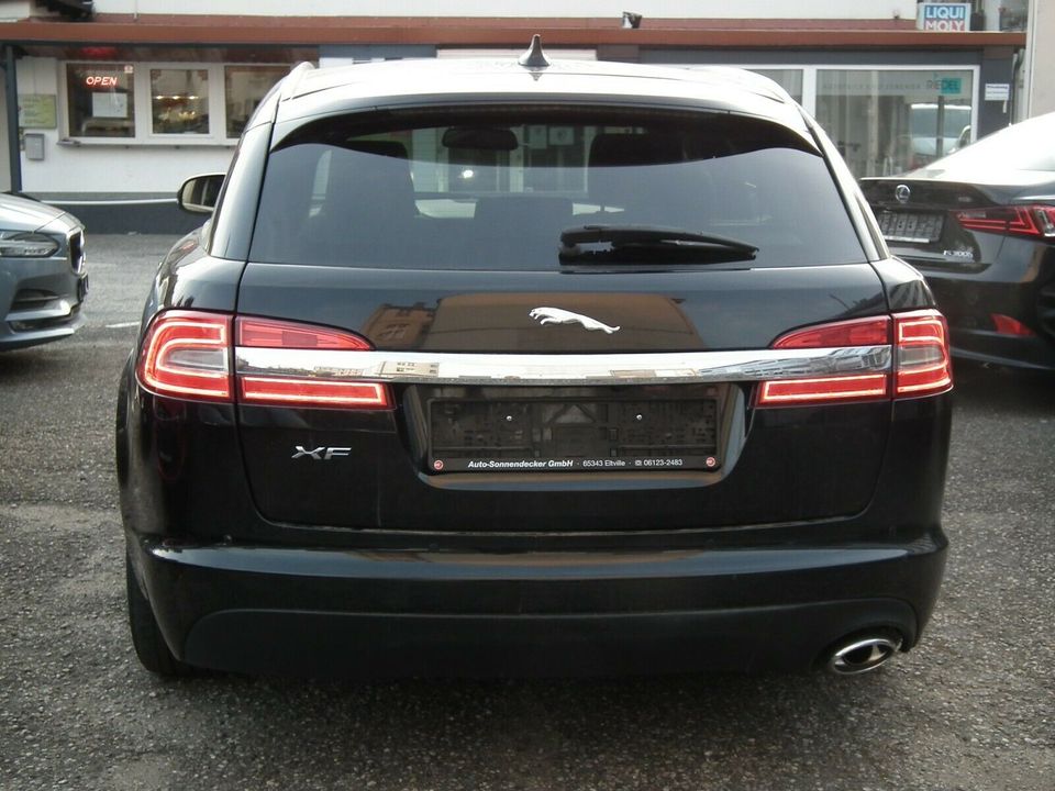 Jaguar XF 2.2 L Diesel Sportbrake in Fürth