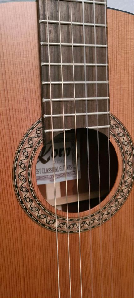 Gitarre mit Tasche von Korn Finest Classical, wie Neu in Riesa