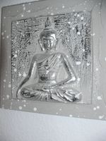 Silber farbiges Buddha Bild Nordrhein-Westfalen - Paderborn Vorschau