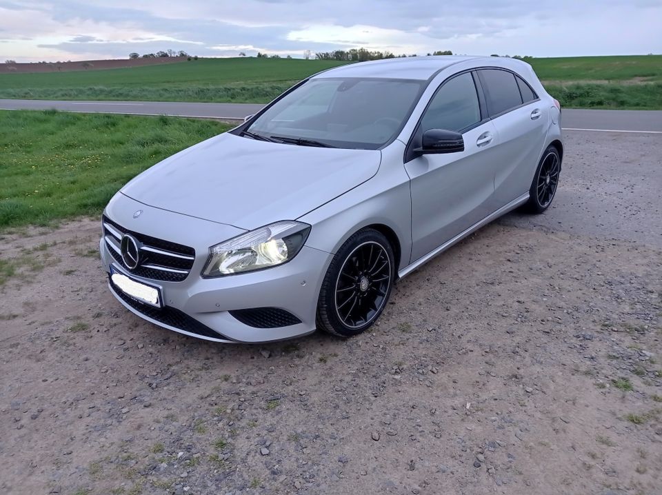 Mercedes A Klasse A 200 CDI W176 in Denkte