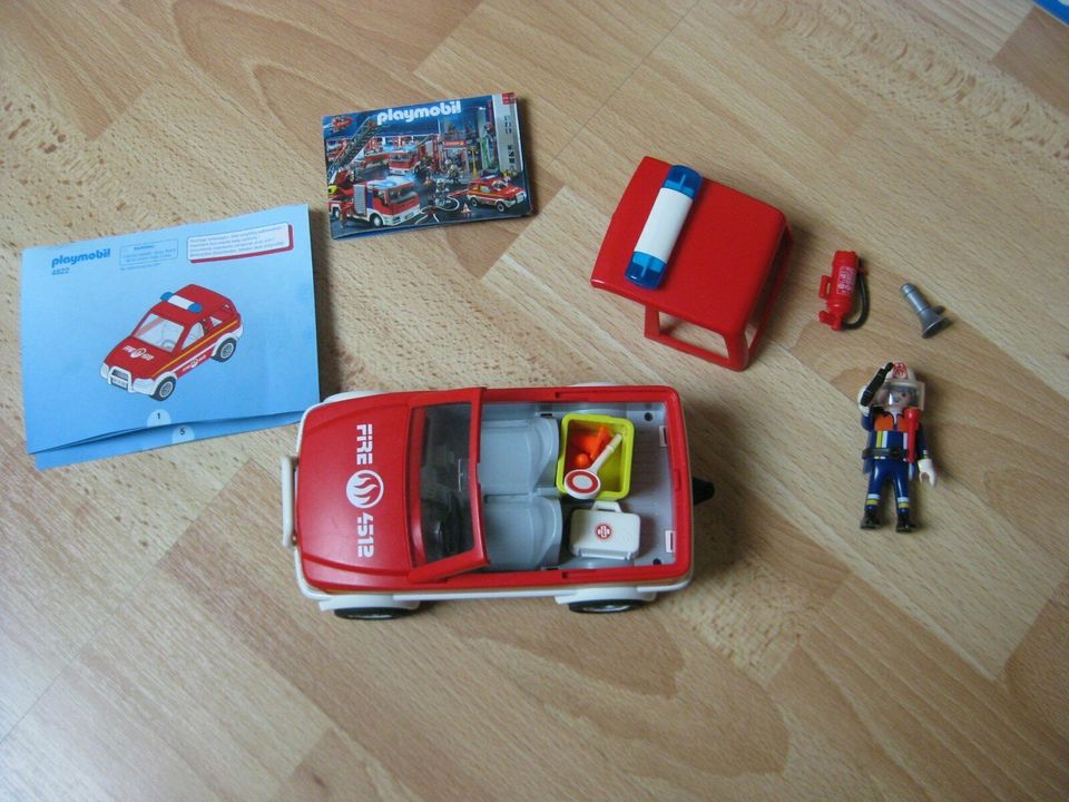 Playmobil 4822 Feuerwehr Auto Kommandowagen in Wahnwegen