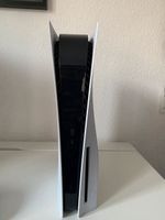 PlayStation 5 mit Controller Baden-Württemberg - Neuenburg am Rhein Vorschau