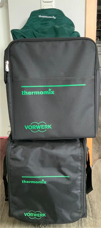 Vorwerk Thermomix Transport-Trolley plus Varoma-Tasche TM5 & TM6 in Witzhave