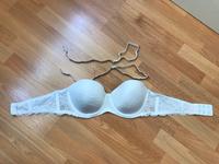 Hunkemöller trägerloser BH 70B weiß mit abnehmbaren Trägern West - Zeilsheim Vorschau