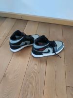 Nike Jordan 1 - grau Nordrhein-Westfalen - Enger Vorschau