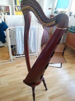 Aoyama 130B Hakenharfe in gutem Zustand inkl. Hocker Harfe Berlin - Neukölln Vorschau