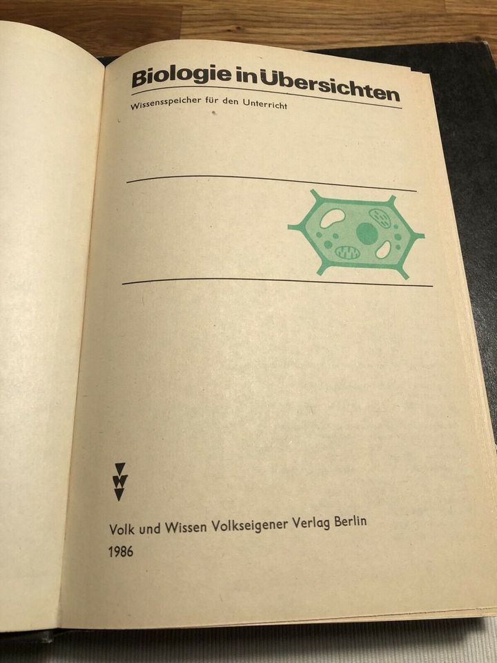 DDR Schulbücher in Weißenfels
