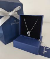 Swarovski Damen Twist Halskette mit Anhänger- inkl. Geschenkbox Baden-Württemberg - Pfullingen Vorschau