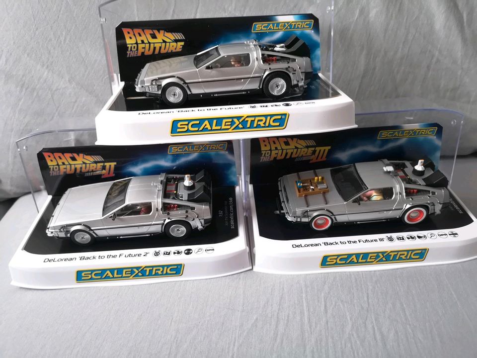 Scalextric Slotcar Filmautos BTTF Zurück in die Zukunft 1-3 *NEU* in Abtsgmünd